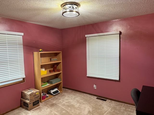 2515 N E St, Kirksville, MO 63501 - carpeted office with a textured ceiling