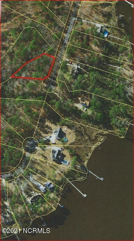 Listing photo 2 for LOT92 Waters Edge Dr, Chocowinity NC 27817