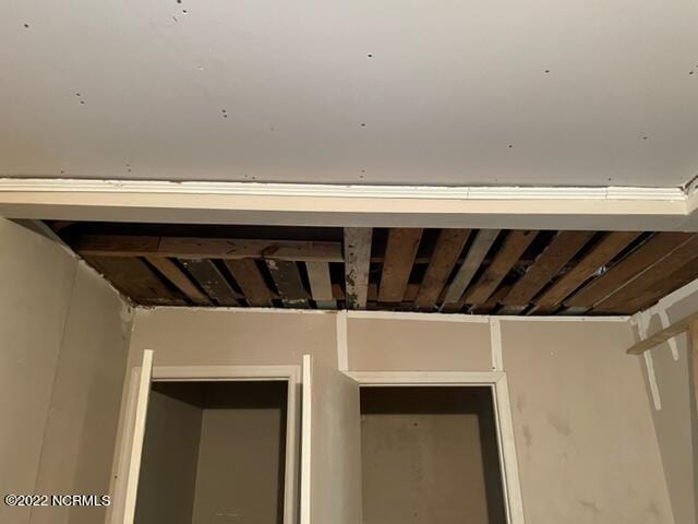 304 E Academy St, Robersonville, NC 27871 - view of interior details