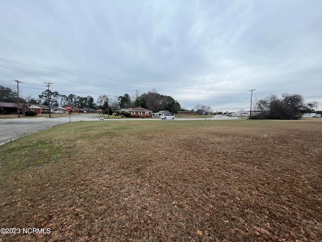 Listing photo 3 for LOT13 Darby Ave Unit 13, Kinston NC 28501