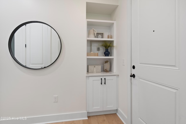 room details featuring hardwood / wood-style flooring