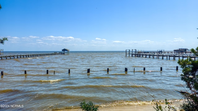 Listing photo 3 for 163 Rebellion Point Rd, Elizabeth City NC 27909