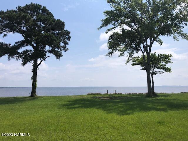 Listing photo 3 for 16 River Dr, Belhaven NC 27810