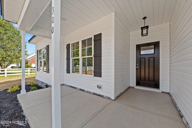 view of property entrance