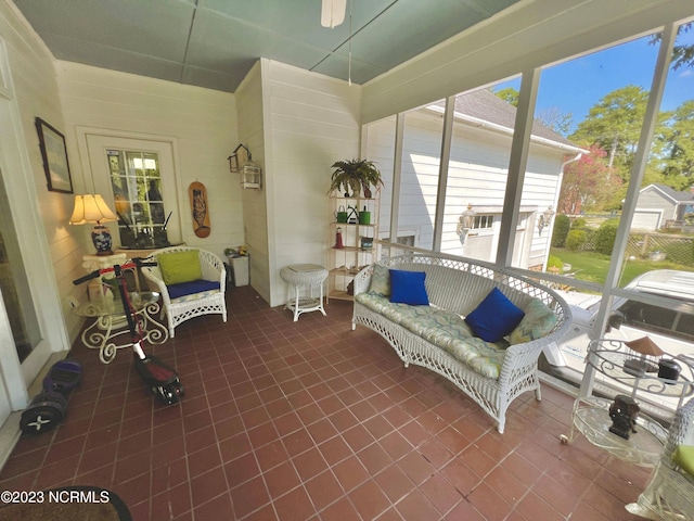 view of sunroom / solarium