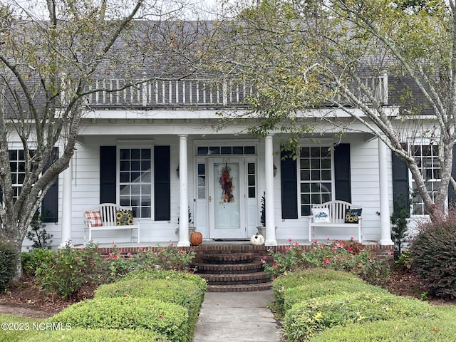 view of front of home featuring covered porch