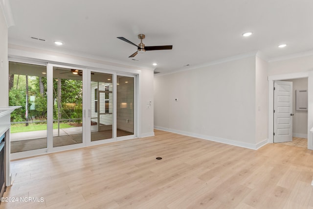 unfurnished room featuring ornamental molding, light hardwood / wood-style floors, and ceiling fan