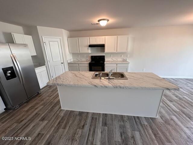 kitchen with range, dark wood-type flooring, white cabinets, sink, and stainless steel refrigerator with ice dispenser