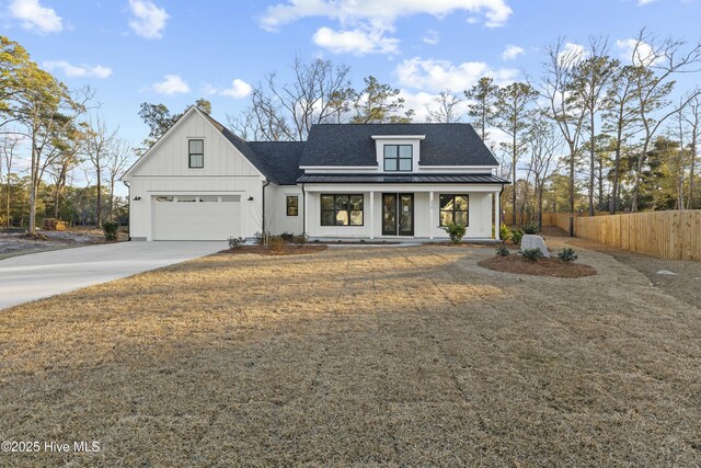 view of front of home with a front yard