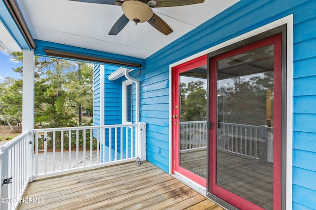 exterior space featuring ceiling fan