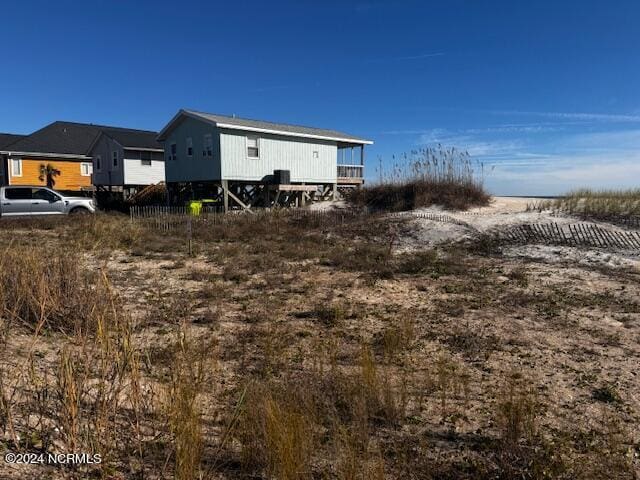 1208 N Shore Dr, Surf City, NC 28445
