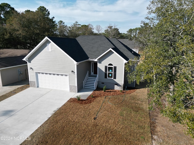 view of front of property featuring a garage