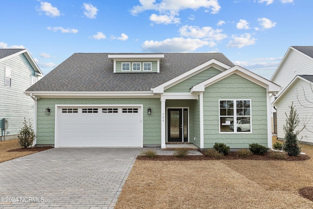 view of front of house featuring a garage