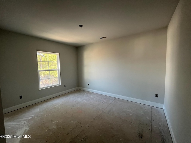 1225 Mandevilla Dr SE, Bolivia, NC 28422 - unfurnished room with baseboards