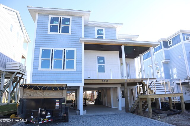 view of front facade with a balcony