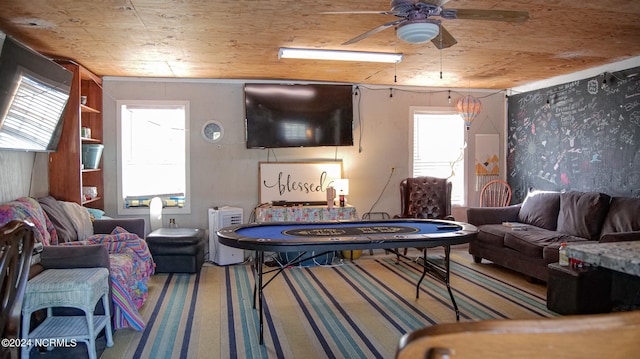 living room featuring ceiling fan