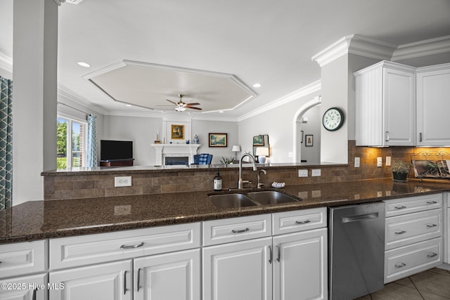 4441 Lagan Cir, Winterville, NC 28590 - kitchen with a sink, dishwasher, a ceiling fan, tasteful backsplash, and ornamental molding