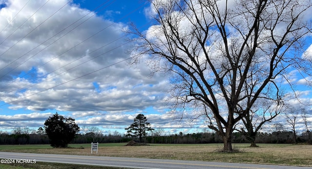 Listing photo 3 for 1500 Old Lumberton Rd, Whiteville NC 28472