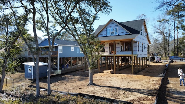 view of front of house featuring covered porch