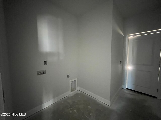 1204 Opaca Dr SE, Bolivia, NC 28422 - laundry area featuring baseboards