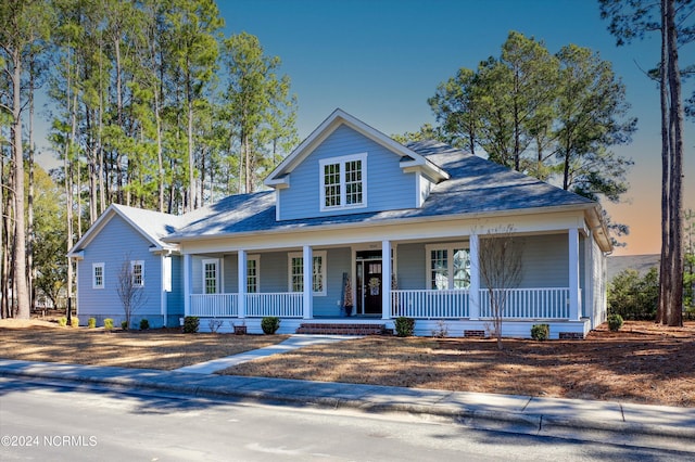 view of front of home featuring a porch