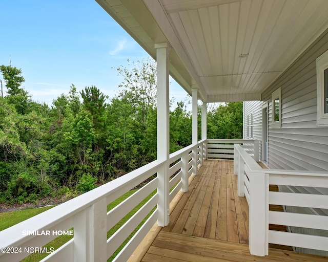 view of wooden deck