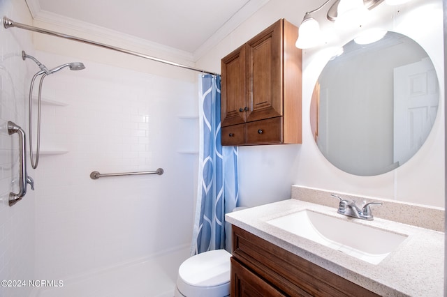 bathroom with vanity, a shower with curtain, crown molding, and toilet