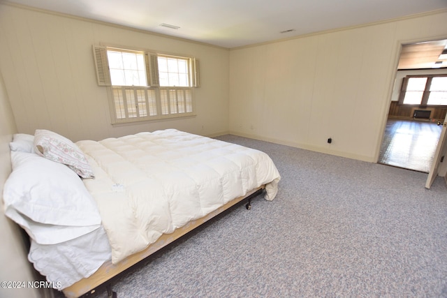 bedroom featuring carpet flooring