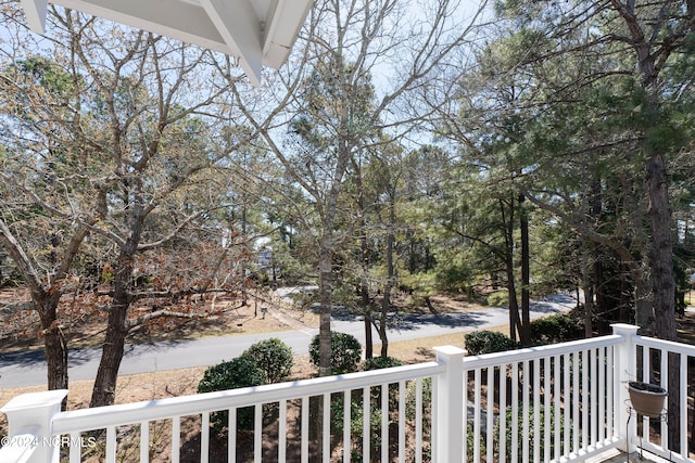 view of yard featuring a balcony