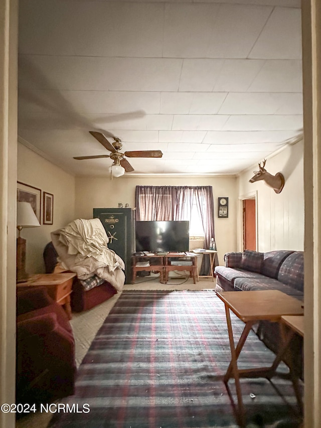 living room with ceiling fan