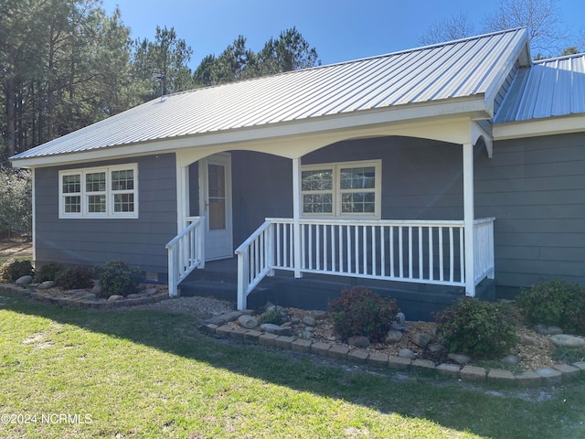 Listing photo 3 for 15303 NC Highway 53 W, White Oak NC 28399