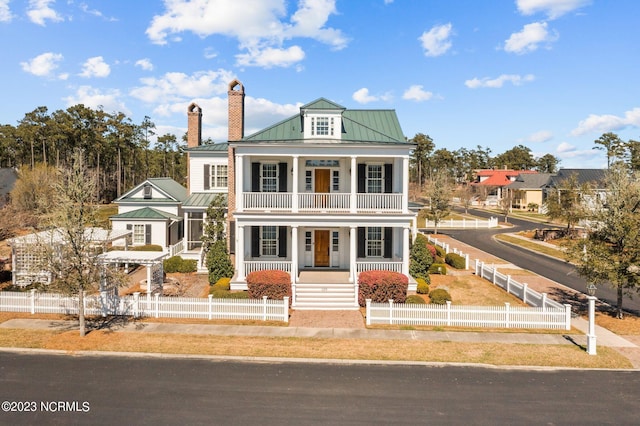 view of front of home with covered porch