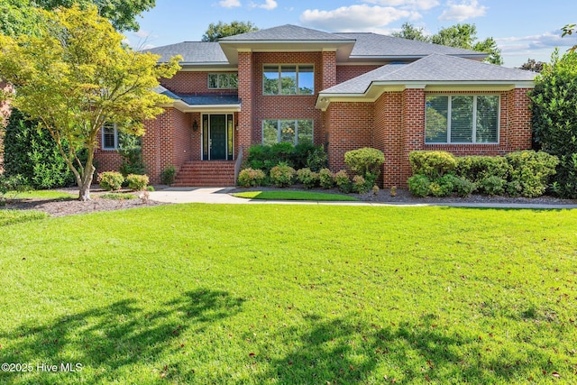 view of front of house with a front yard