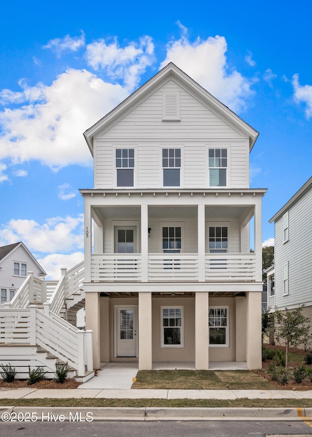 view of front of house