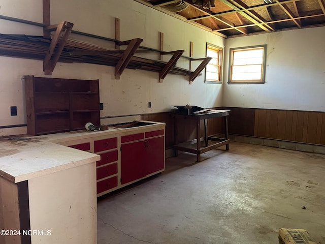 kitchen featuring concrete floors