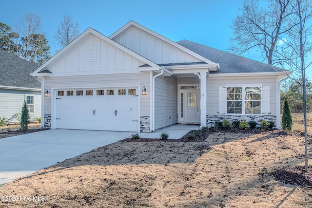 view of front of home featuring a garage