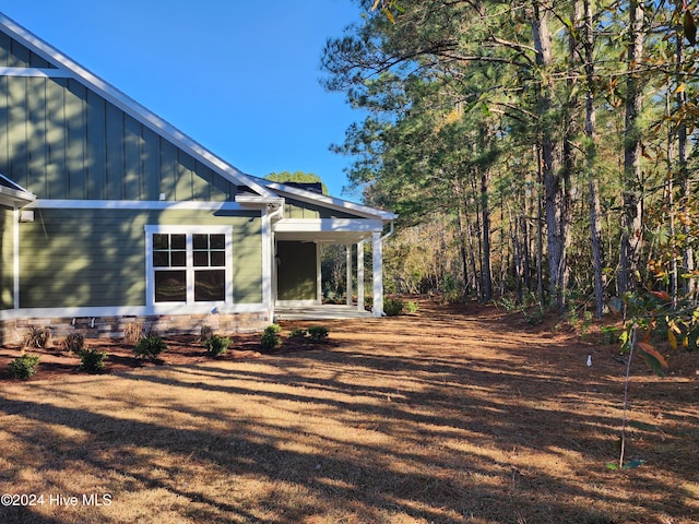 view of home's exterior