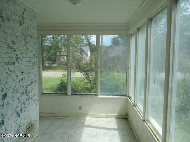 view of unfurnished sunroom