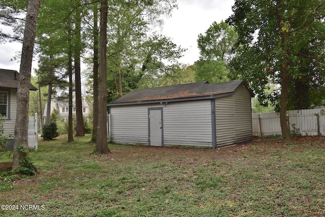 exterior space with a lawn