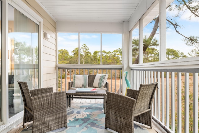 view of sunroom / solarium