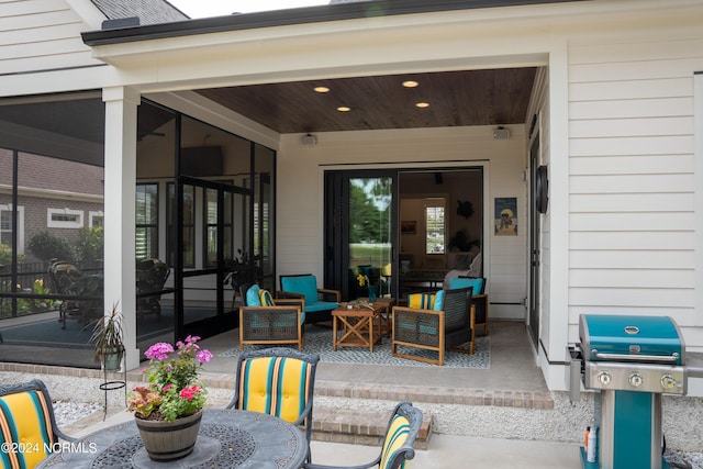 view of patio featuring an outdoor hangout area and grilling area