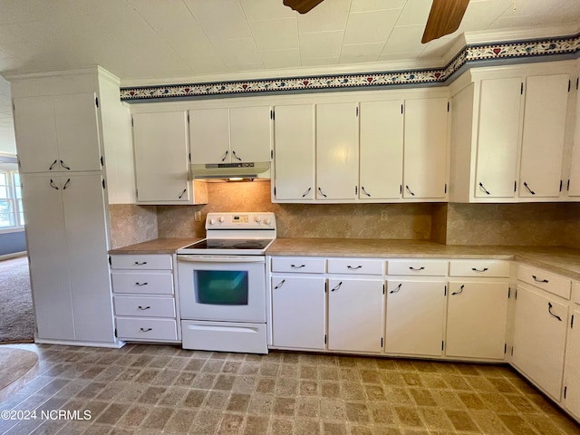 kitchen with backsplash, white cabinetry, electric range, and ceiling fan