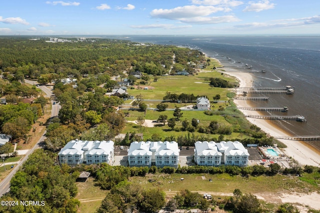 bird's eye view with a water view