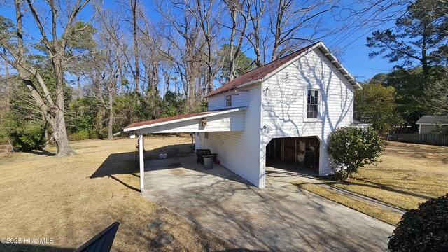 view of property exterior