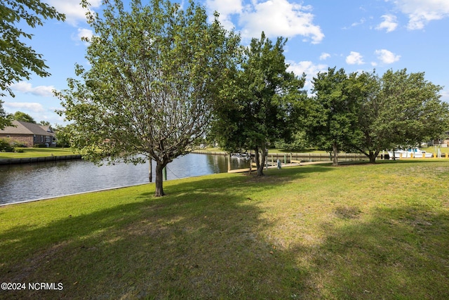 view of yard with a water view