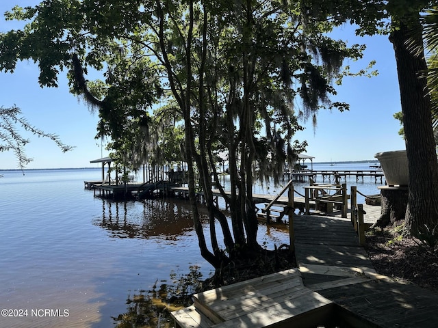 view of dock featuring a water view