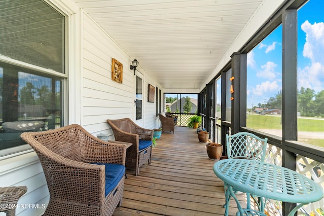 view of sunroom / solarium