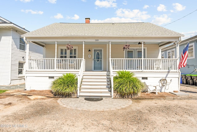 bungalow-style house featuring covered porch