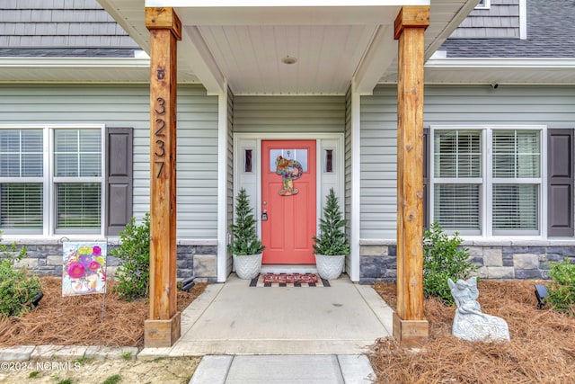 view of entrance to property