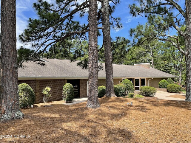 103 Berkshire Ct, West End, NC 27376